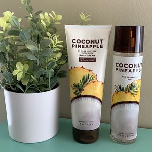 BATH & BODY WORK COCONUT PINEAPPLE DUO